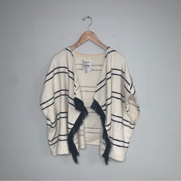 Bershka Poncho Cape Sweater‎ Size Medium  White Striped Outerwear Collection - Picture 4 of 7